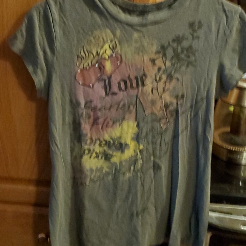 Gray tinker bell t-shirt